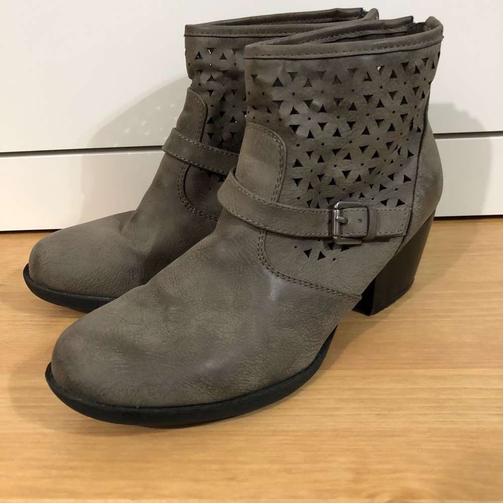 Gray Buckle stacked heel ankle boots